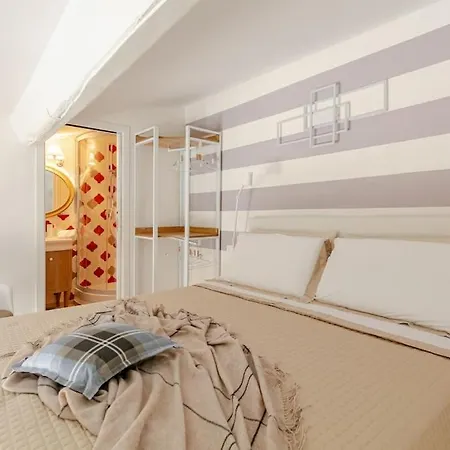 Belle Donne Apartment Florence